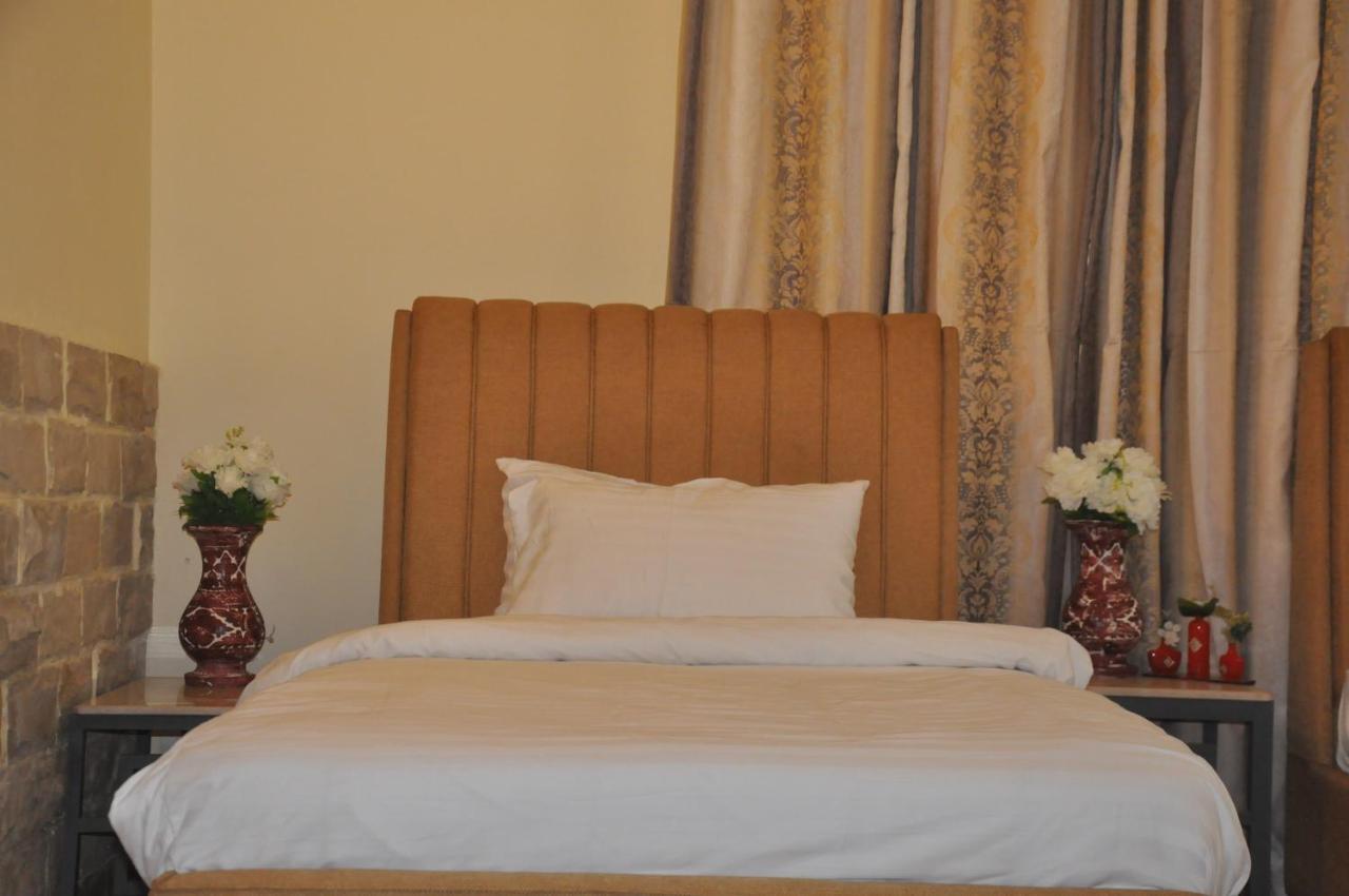 Hotel Bm Residency Islamabad Exterior foto